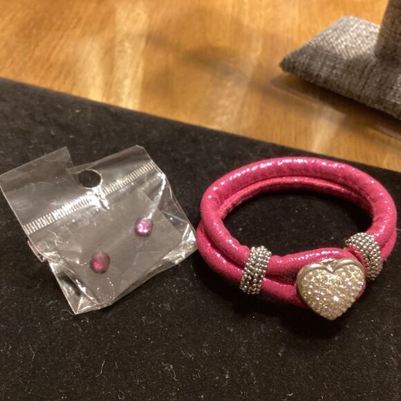 Fuschia Pink Corded Bracelet with CZ Heart and Matching Earrings - Picture 1 of 6